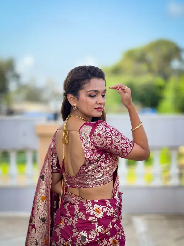 Wine_Soft_Dolla_Silk_Saree_With_Zari_Weaving_Meenakari_Touchup_Design_All_Over_The_Saree_And_Meenakari_Weaving_Rich_Pallu_For_Women
