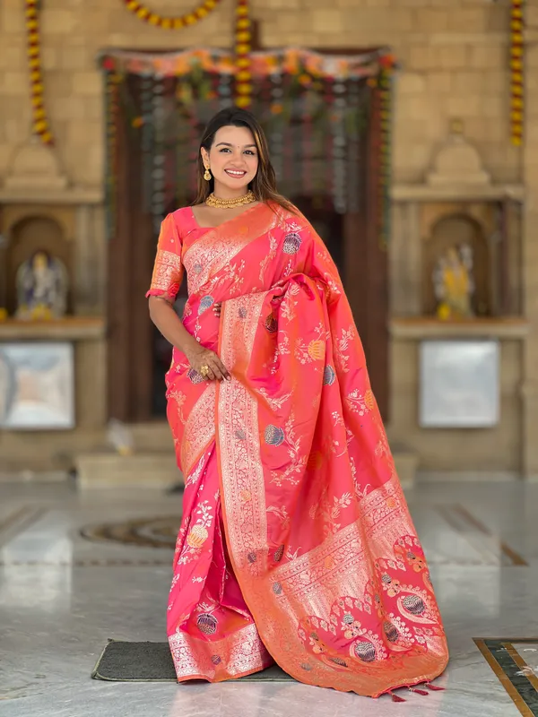 Gajri_Pink_Soft_Banarasi_Silk_Saree_With_Zari_Weaving_Meenakari_Touchup_Design_All_Over_The_Saree_And_Meenakari_Weaving_Rich_Pallu_For_Women