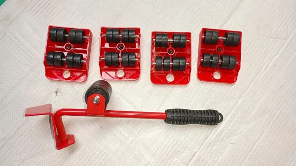 Red_Furniture_Lifter_Furniture_Lifter_Mover_Tool_Set_Heavy_Duty_Furniture_Shifting_Lifting_Moving_Tool_With_Wheel_Pads