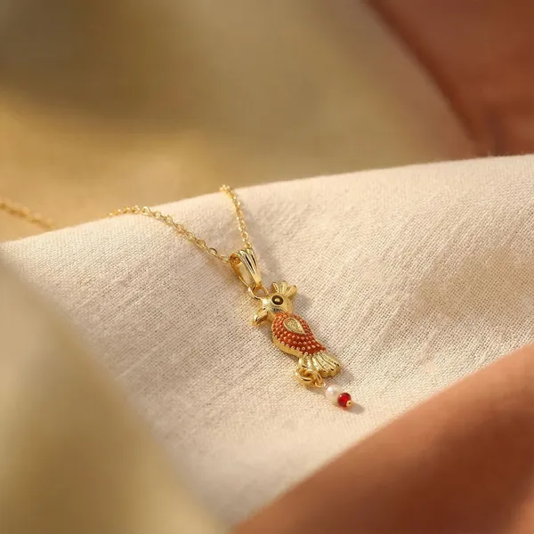 Gold_Brass_Pendant_Necklace_For_Women