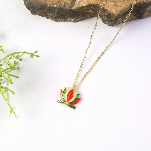 Gold_And_Orange_Brass_Pendant_Necklace_For_Women