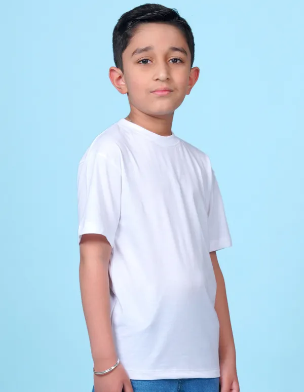 White_Solid_Round_Neck_Half_Sleeves_Oversized_T-Shirt_For_Boys