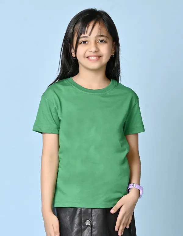 Green_Solid_Round_Neck_Half_Sleeves_Oversized_T-Shirt_For_Girls