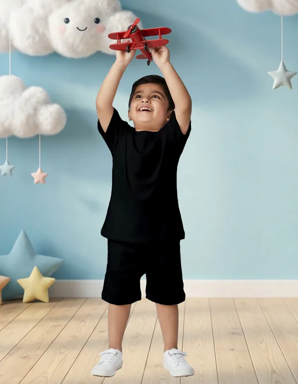 Nusyl_Boys_Black_Solid_Cotton_Blend_Relaxed_T_Shirts_And_Shorts_With_Side_Pockets_Oversized_Length_T_Shirts_And_Shorts_Knee_Length