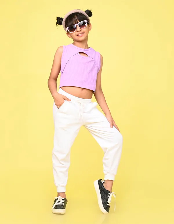 Nusyl_Girls'S_White_Solid_Cotton_Blend_Straight_Fit_Joggers_With_Side_Pockets_Girls'S_Full_Length_Regular_Fit_Joggers