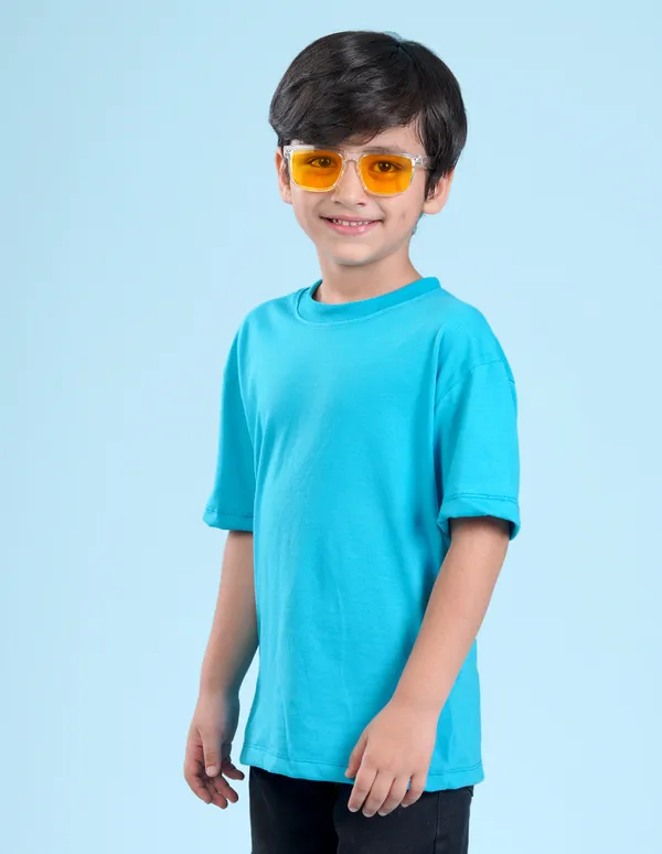 Sky_Blue_Solid_Round_Neck_Half_Sleeves_Oversized_T-Shirt_For_Boys