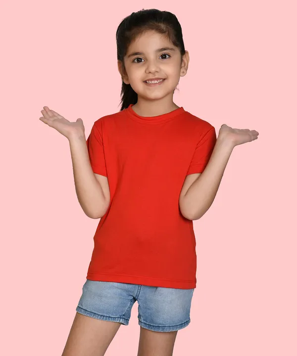 Red_Solid_Round_Neck_Half_Sleeves_T-Shirt_For_Girls