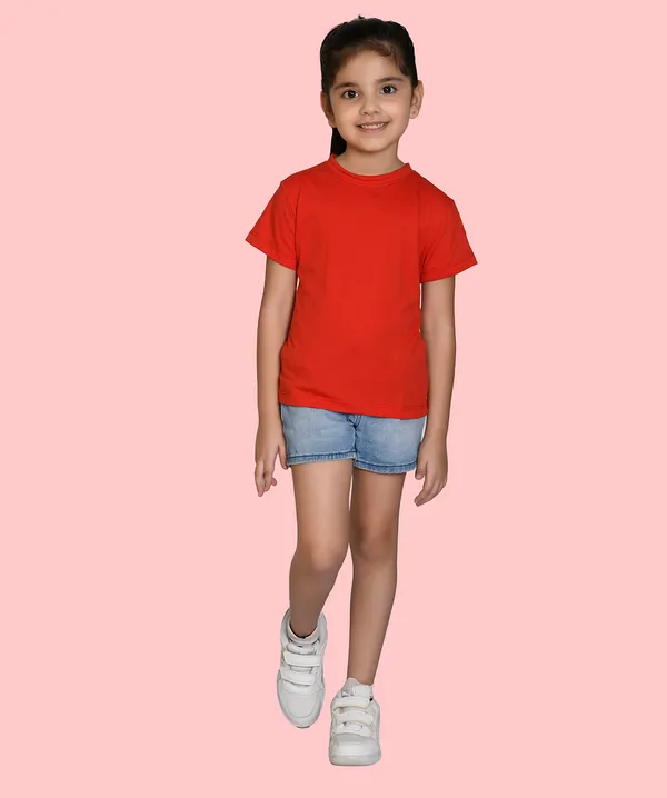 Red_Solid_Round_Neck_Half_Sleeves_T-Shirt_For_Girls