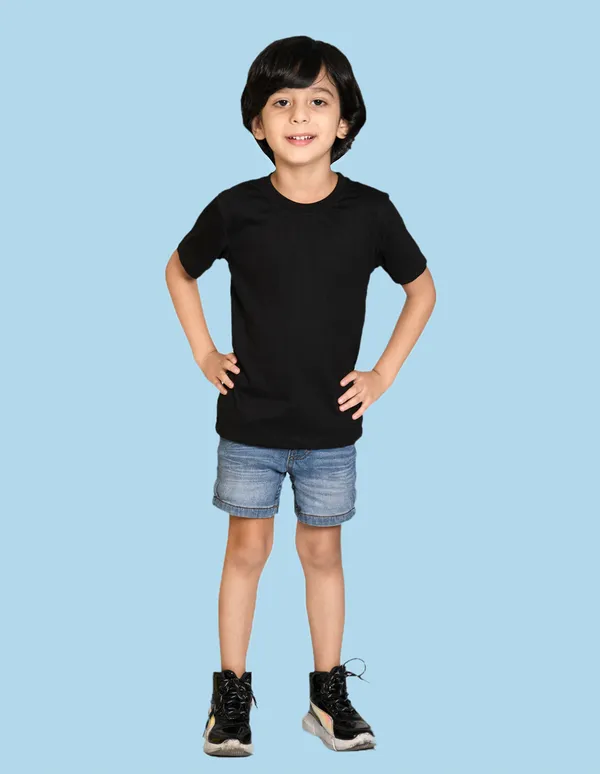 Black_Solid_Round_Neck_Half_Sleeves_T-Shirt_For_Boys