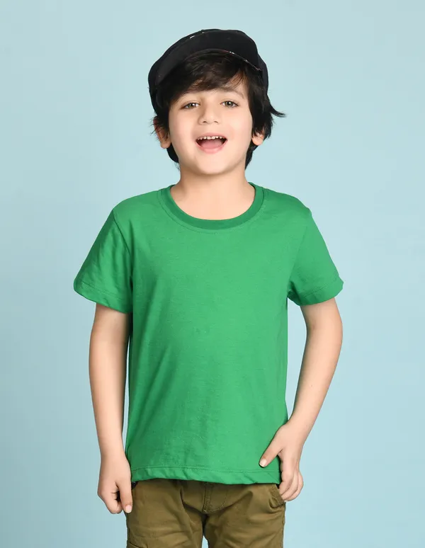 Green_Solid_Round_Neck_Half_Sleeves_T-Shirt_For_Boys