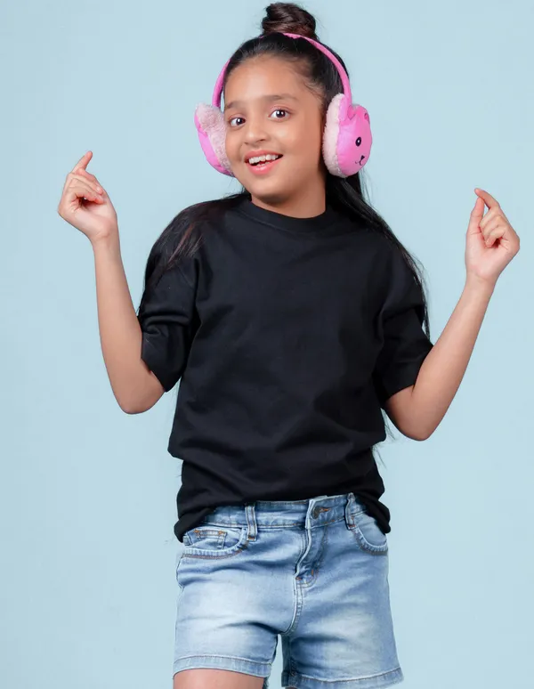 Brown_Solid_Round_Neck_Half_Sleeves_Oversized_T-Shirt_For_Girls