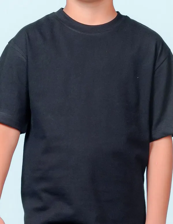 Black_Solid_Round_Neck_Half_Sleeves_Oversized_T-Shirt_For_Boys