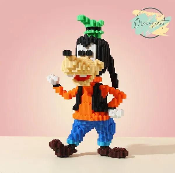 Goofy_Building_Block_Set_–_1,150_Pieces_Collectible_Model