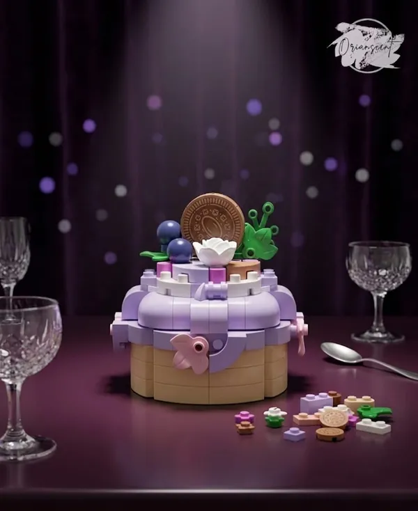 Building_Blocks_Cake_Model_Set_162_Pieces_Bakery_Theme