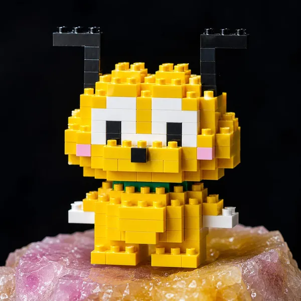 Pluto_Building_Block_Toy