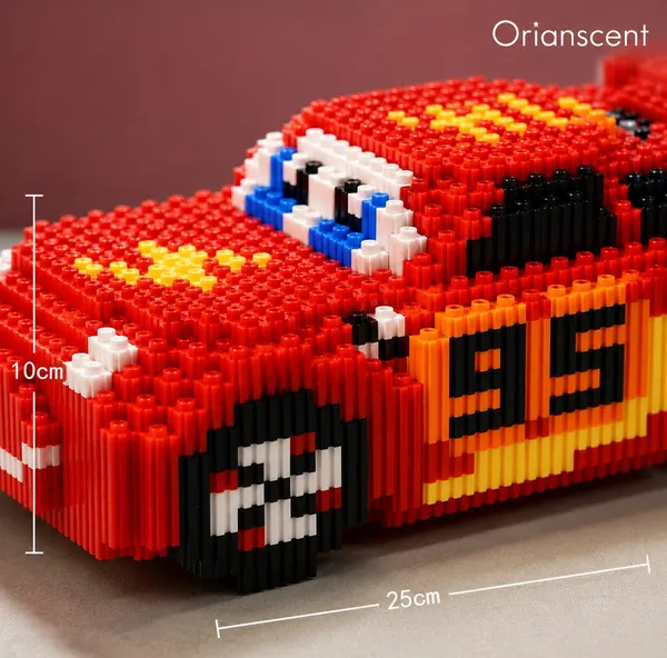 DIY_Micro_Building_Blocks_–_Lightning_Race_Car_(1031_Pieces)