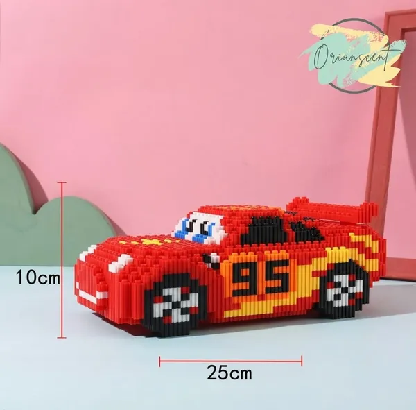 DIY_Micro_Building_Blocks_–_Lightning_Race_Car_(1031_Pieces)