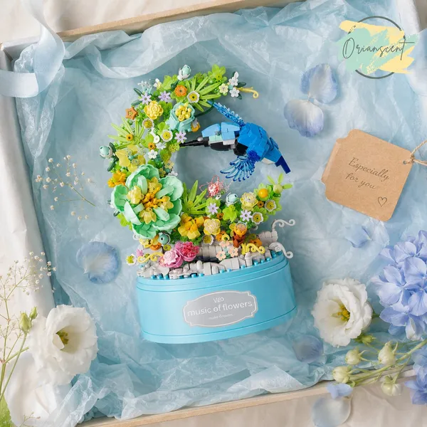 DIY_Hummingbird_Floral_Music_Box_Building_Block_Set_–_Premium_Collector_Edition_(788_Pcs)
