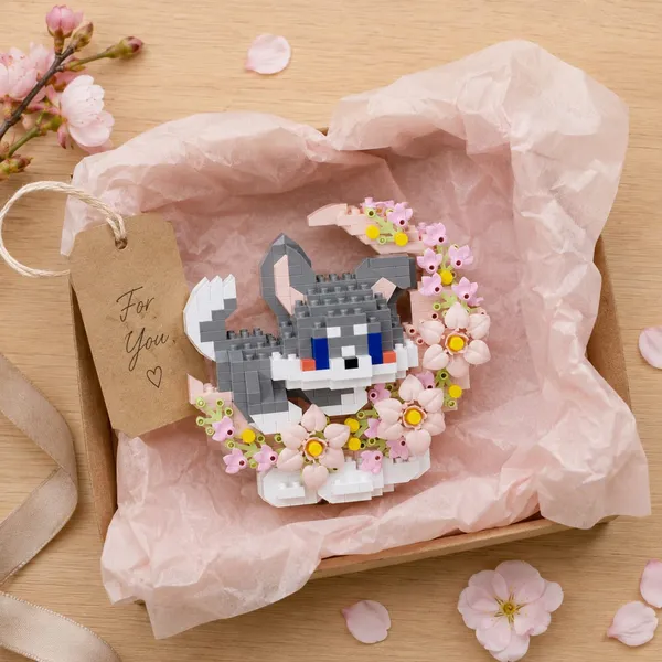 Cherry_Blossom_Kitten_Moon_Mini_Building_Block_Set