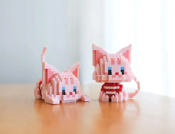 Cat_Building_Block_Toy_-_Pink