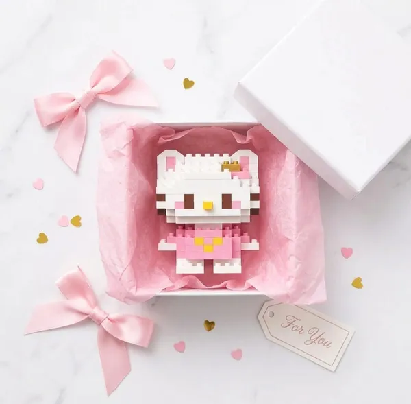 Hello_Kitty_Mini_Building_Blocks_Toys