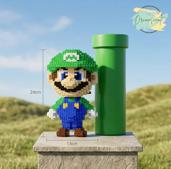 Luigi_Building_Block_Set_–_Collectible_DIY_Model