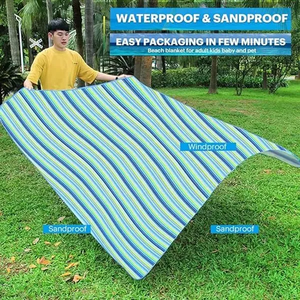 Multicolor_Polyester_Waterproof_Picnic_Mat_150_X_180_Cm_Foldable_For_Beach_Camping_Travel