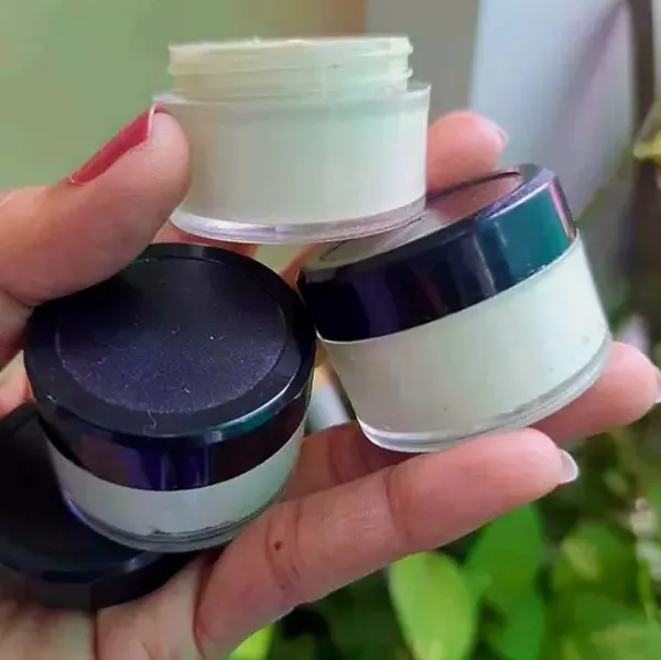 White_And_Black_Avocado_Vitamin_C_Glutathione_Night_Cream_For_Skin_Care