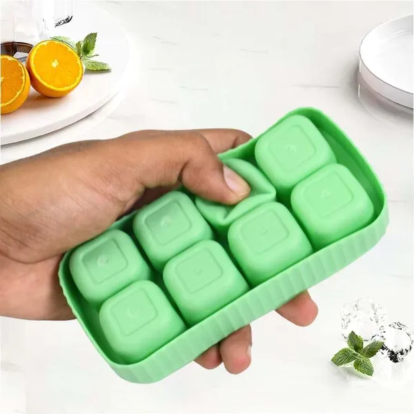 Multicolor_Silicone_Ice_Cube_Tray_With_Lid_8_Cavity_Flexible_Pack_Of_2_For_Drinks_Juice