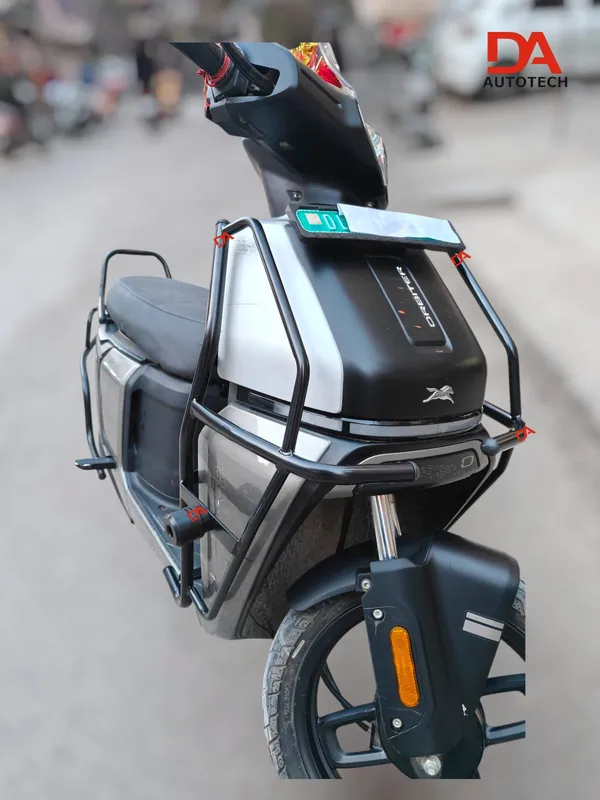 Tvs_Orbiter_Crash_Guard_(Black_Motta_Pipe)