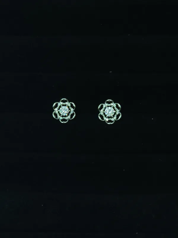 Silver_Radiant_Floral_Studs_For_Women