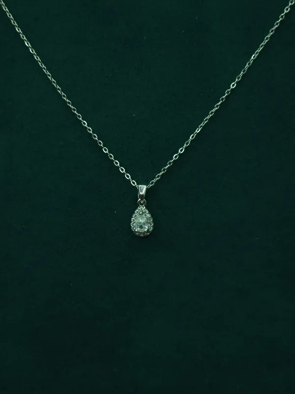 Silver_Elara_Crystal_Drop_Necklace_For_Women