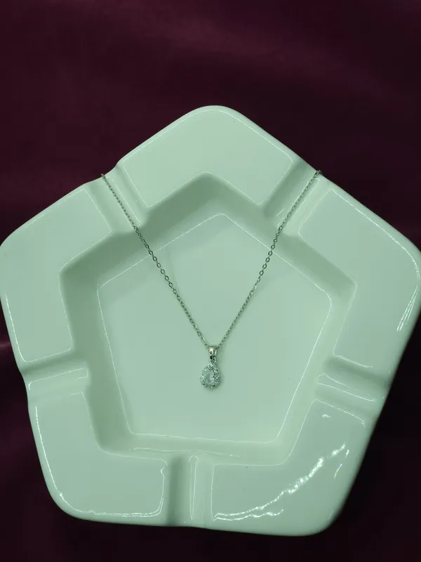 Silver_Elara_Crystal_Drop_Necklace_For_Women