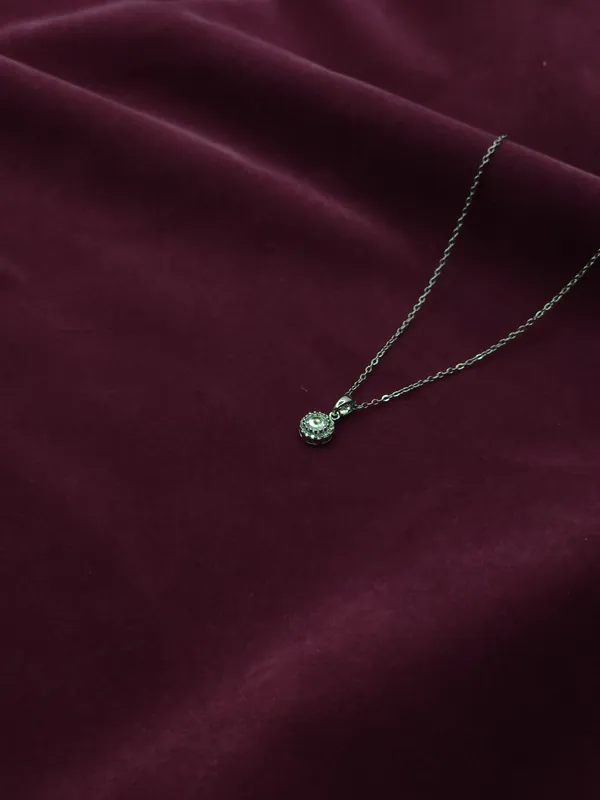 Silver_Nova_Halo_Crystal_Necklace_For_Women