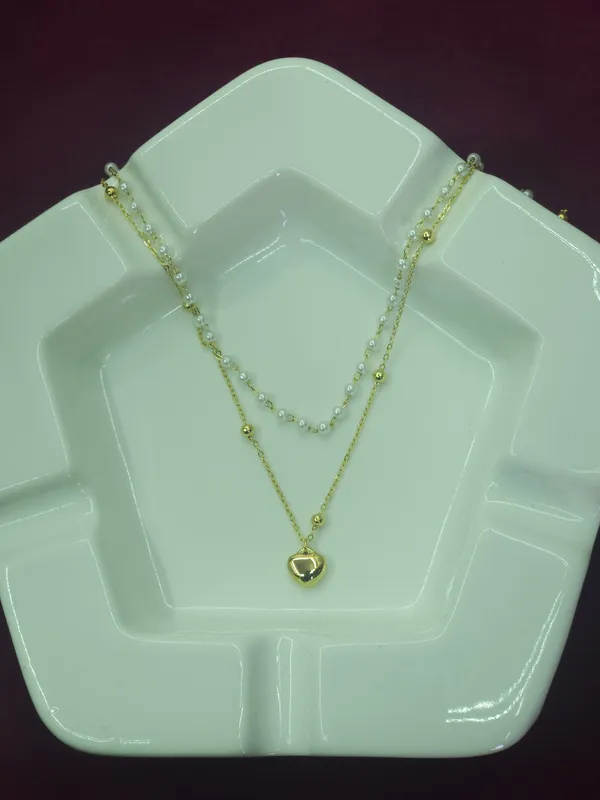Gold_Aurelia_Layered_Pearl_Heart_Necklace_For_Women
