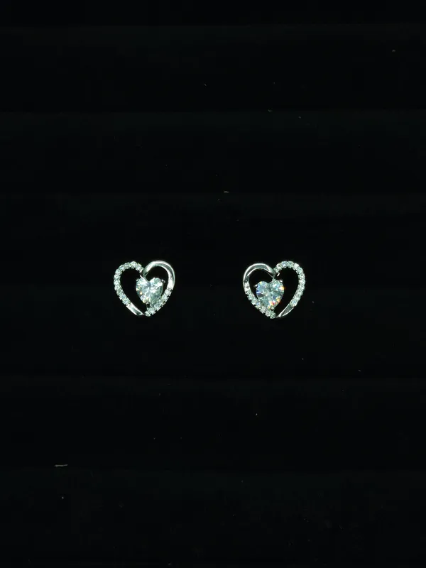 Silver_Valentina_Radiant_Heart_Studs_For_Women