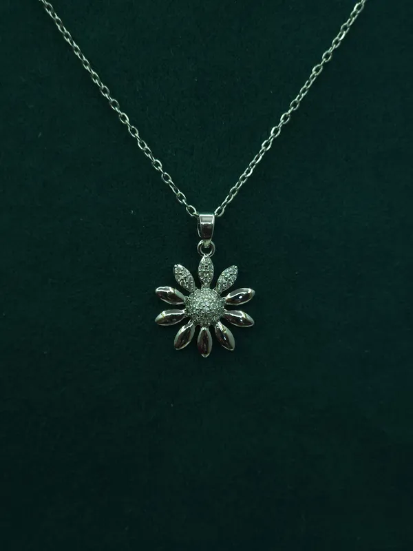 Silver_Celestia_Bloom_Crystal_Necklace_For_Women