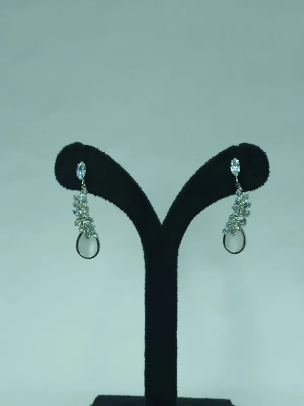Silver_Elara_Drops_For_Women