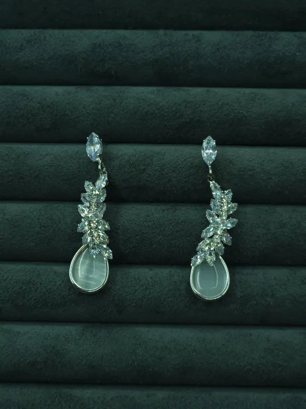 Silver_Elara_Drops_For_Women