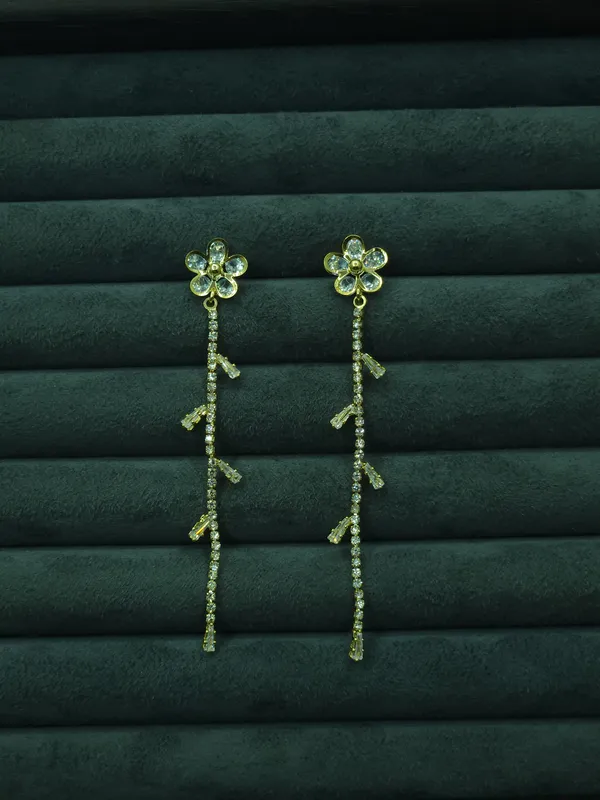 Gold_Bloom_Vine_Drop_Earrings_For_Women