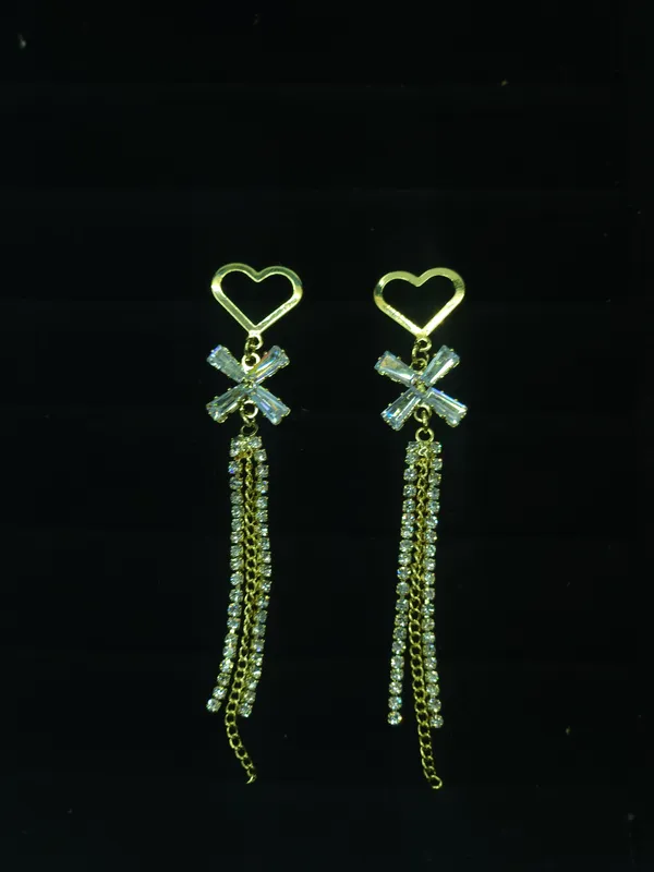 Gold_Mog_Drops_Earings_For_Women
