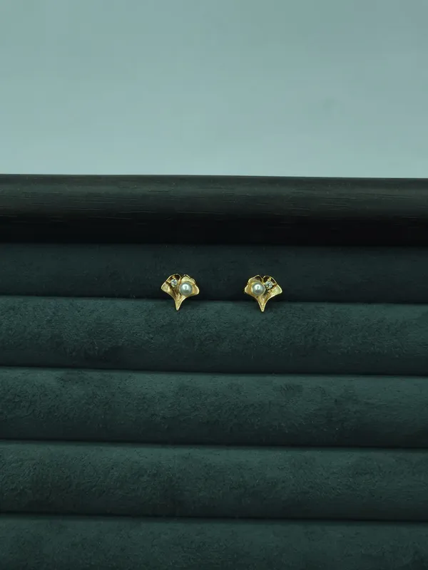 Rose_Gold_Solara_Petal_Studs_For_Women