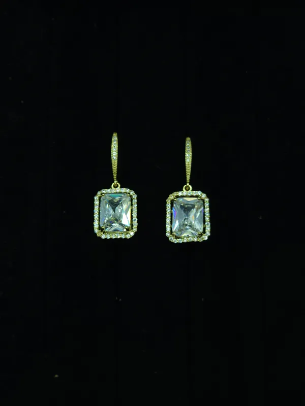 Gold_Emerald_Halo_Hook_Drop_Earrings_For_Women