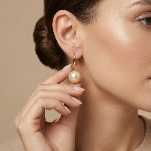 Gold_Heart_Pearl_Fusion_Studs_For_Women