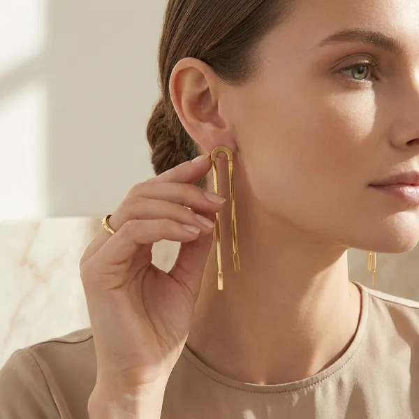 Gold_Loop_Slide_Chain_Drop_Earrings_For_Women