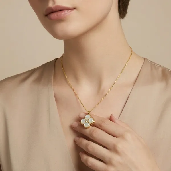 Gold_Celestia_Pearl_Bloom_Pendant_Necklace_For_Women