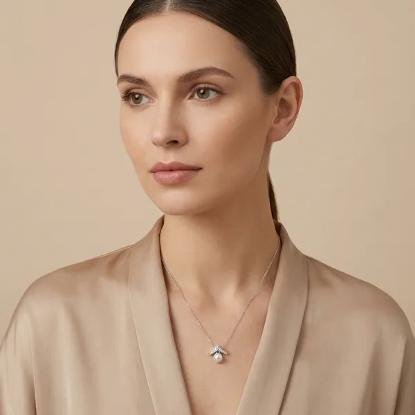 Gold_Celeste_Pearl_Drop_Pendant_Necklace_For_Women