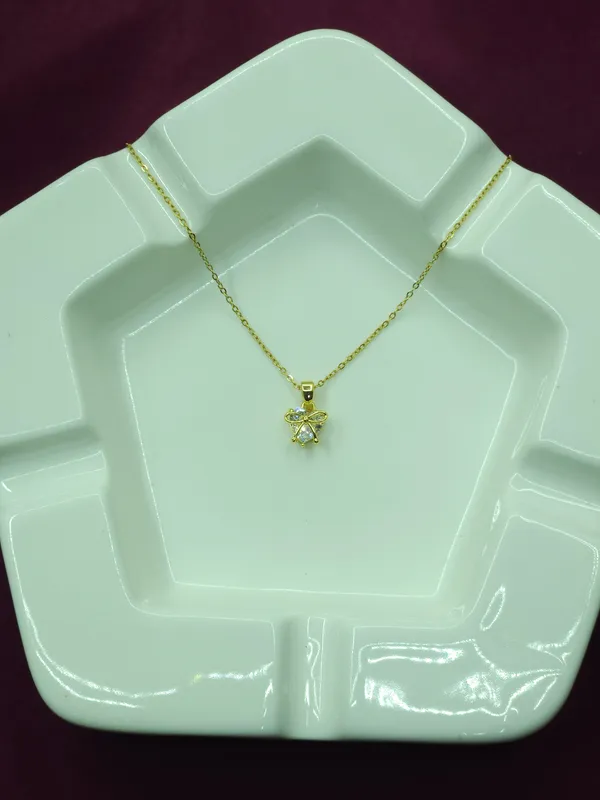 Gold_Elara_Crystal_Bow_Pendant_Necklace_For_Women
