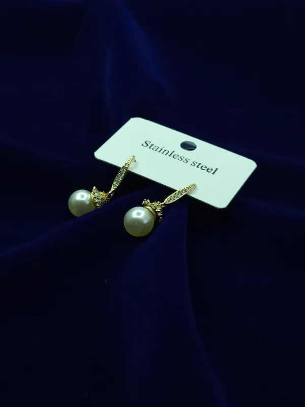 Gold_Pearl_Crown_Hook_Drop_Earrings_For_Women