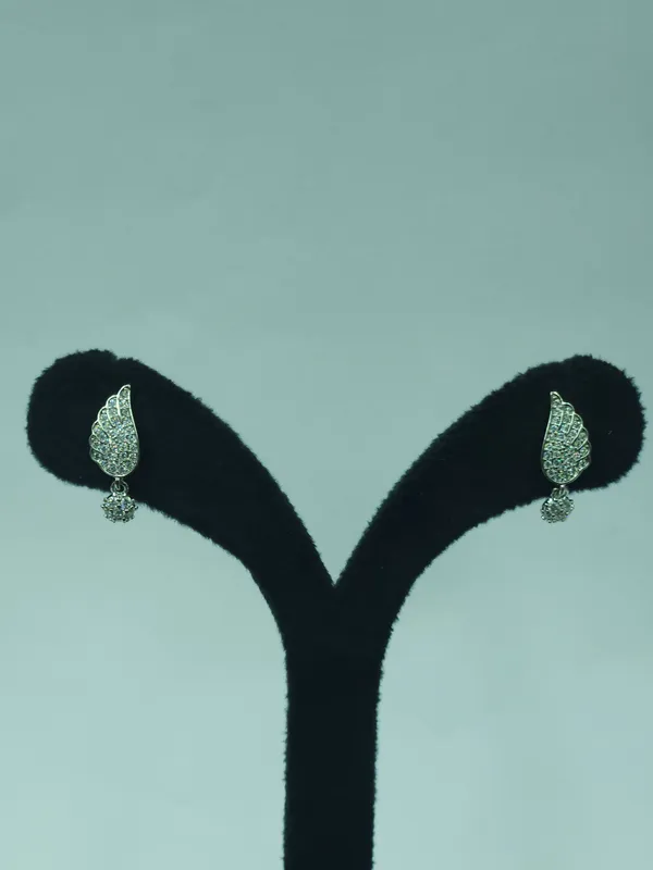 Gold_Seraph_Wing_Drop_Earrings_For_Women